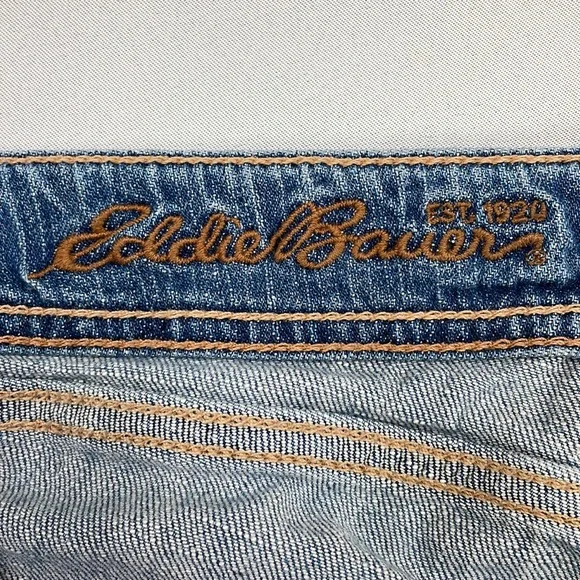 Eddie Bauer // Women's Size 10 Modern Capri Dark Wash Cotton Blend Stretch Jeans - Picture 8 of 11